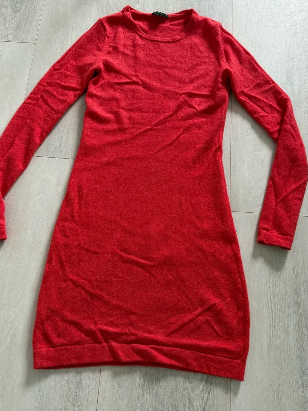 Theory 100% Cashmere Red Long Sleeve  Dress